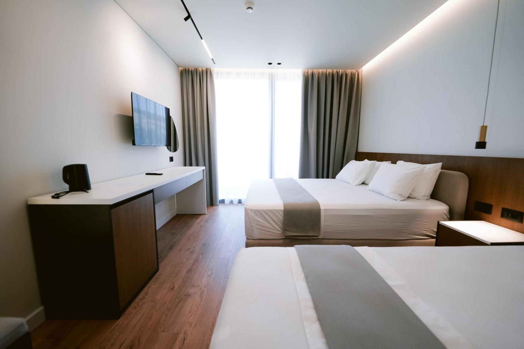 Euro Hotel Ksamil Buitenkant foto
