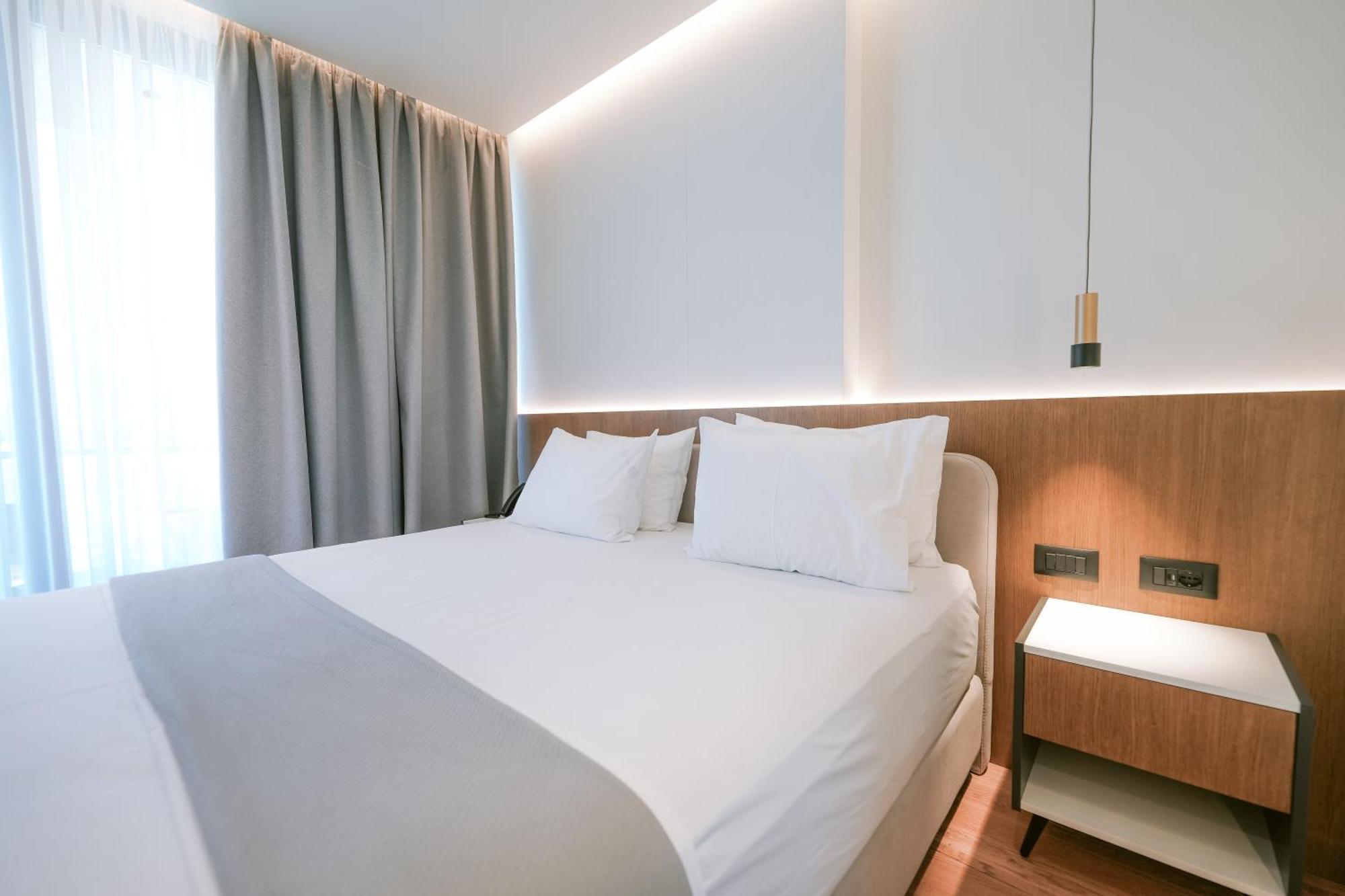 Euro Hotel Ksamil Buitenkant foto