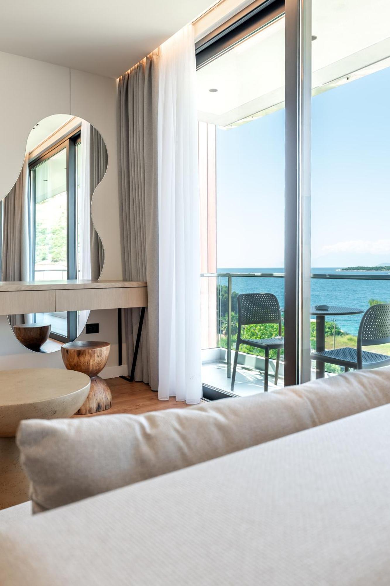 Euro Hotel Ksamil Buitenkant foto