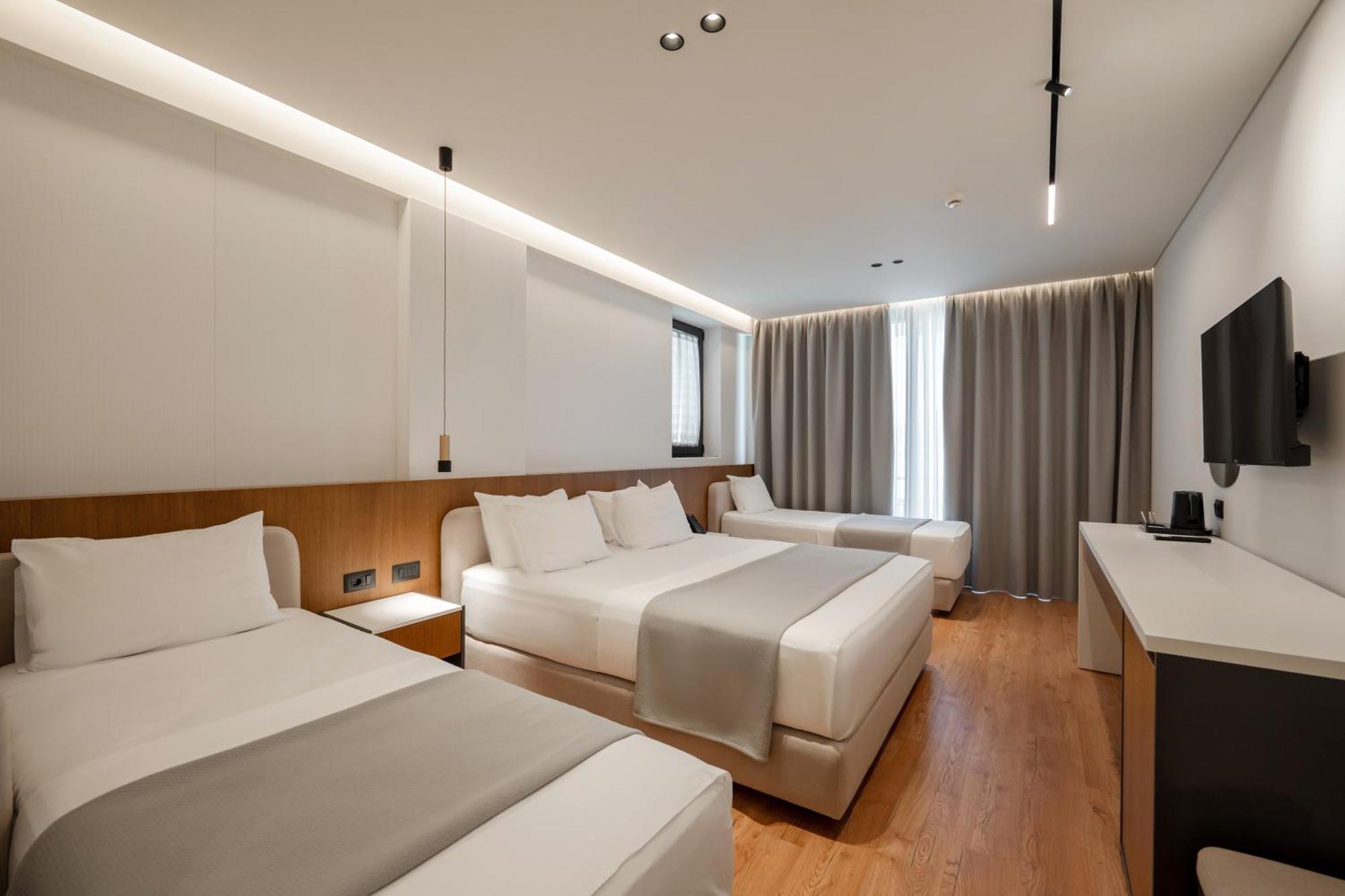 Euro Hotel Ksamil Buitenkant foto